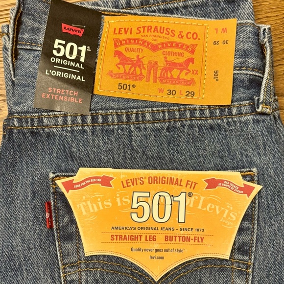 Levi's 501 Original Medium Stonewash
Jeans - Picture 5 of 15